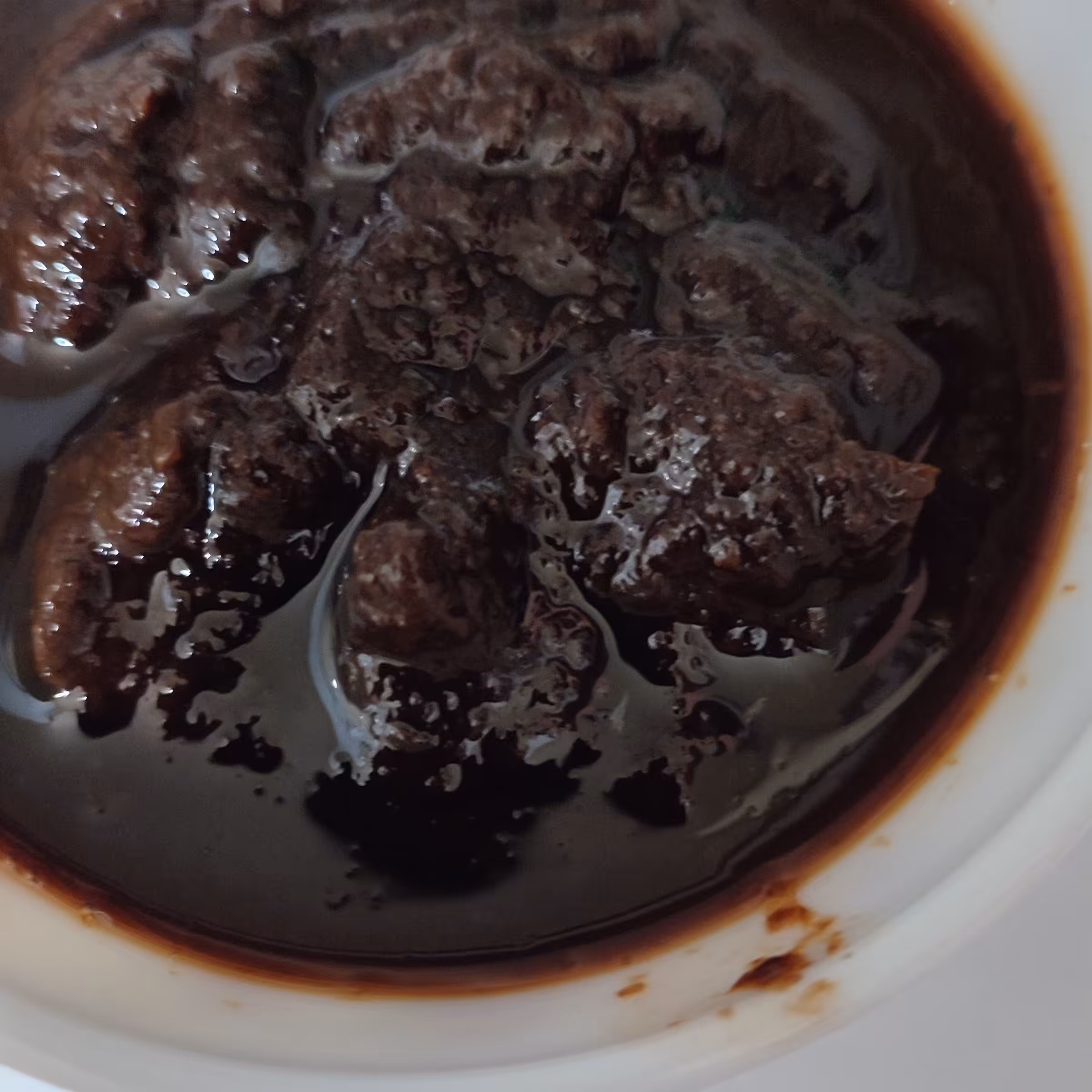 رب انار.نیم کیلویی  صد تومان در چند  نوع ترش. شیرین وملس  خونگی