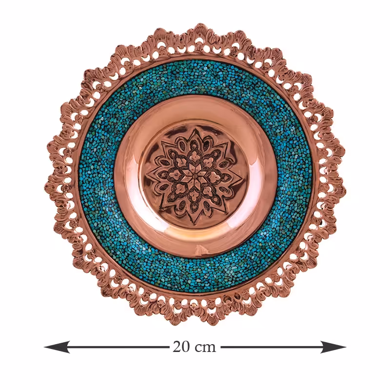 پشقاب فیروزه کوبی 20 سانتی مس و فیروزه کوبی نیشابور و لب شبکه ای قلم زنی شده صنایع دستی سایروس 