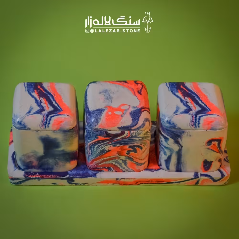 بانکه سه تایی سنگی رگه دار (مصنوعی)