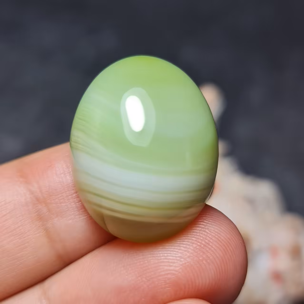 نگین درشت سنگ عقیق کاهویی سلیمانی اصل معدنی
کد  28171