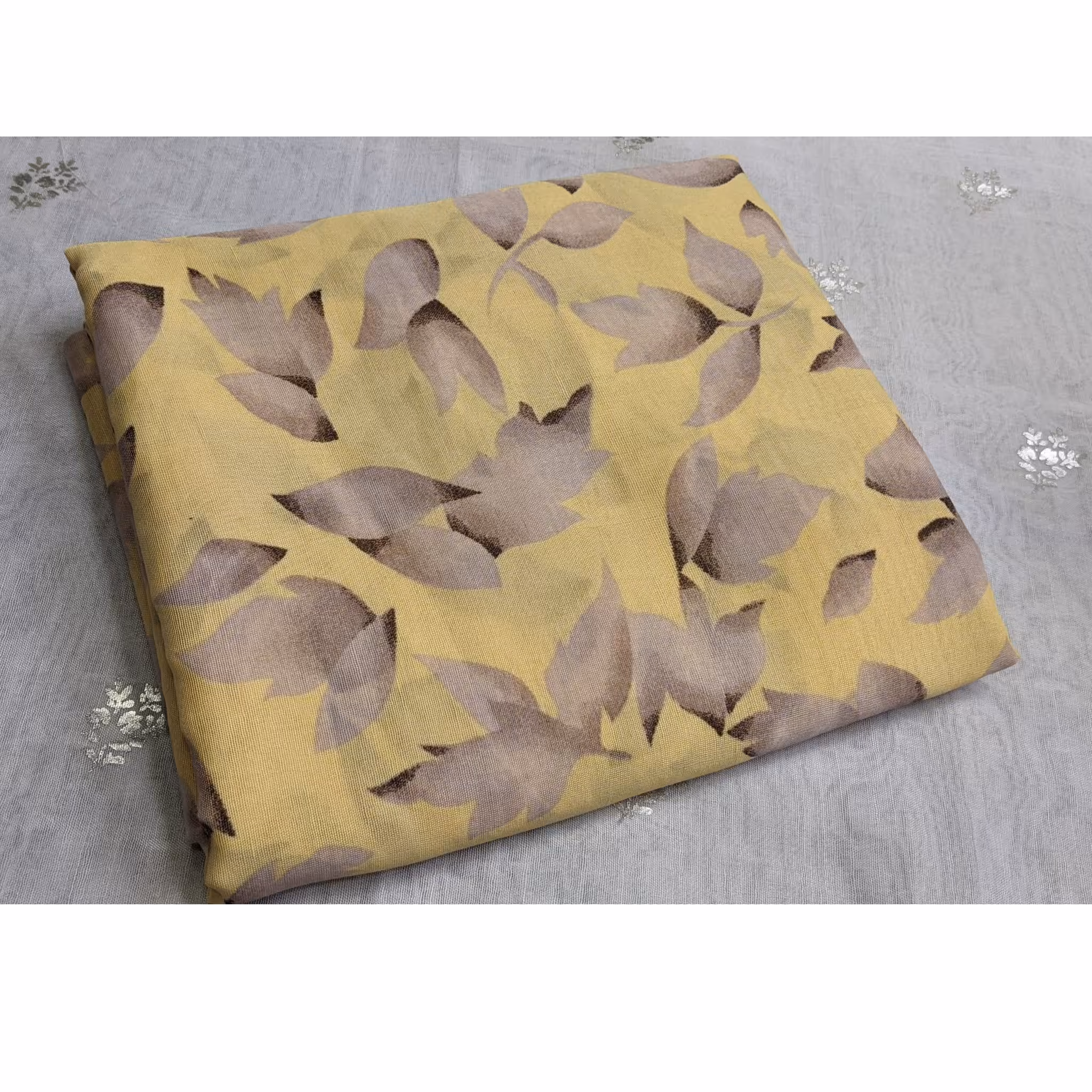 چادر بندری  مدل گل لاله بسیار شیک و پر طرفدار بدون ابرفت 