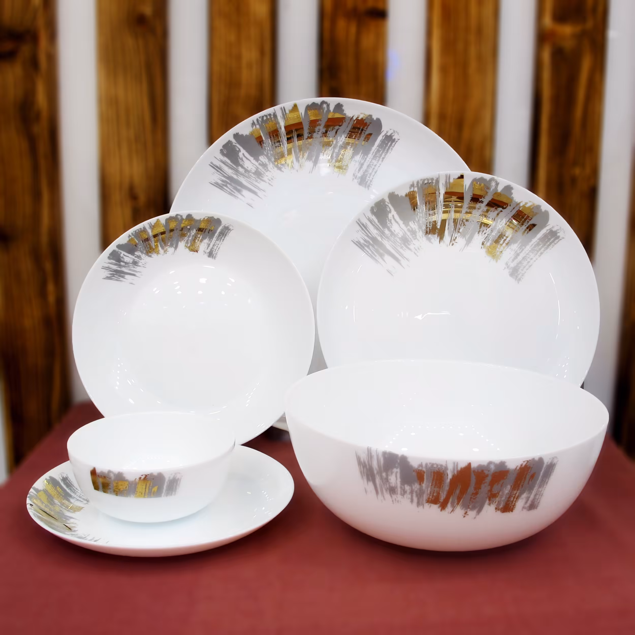 سرویس ارکوپال 6 نفره 26 پارچه گلدن اپال طرح بوگاتی