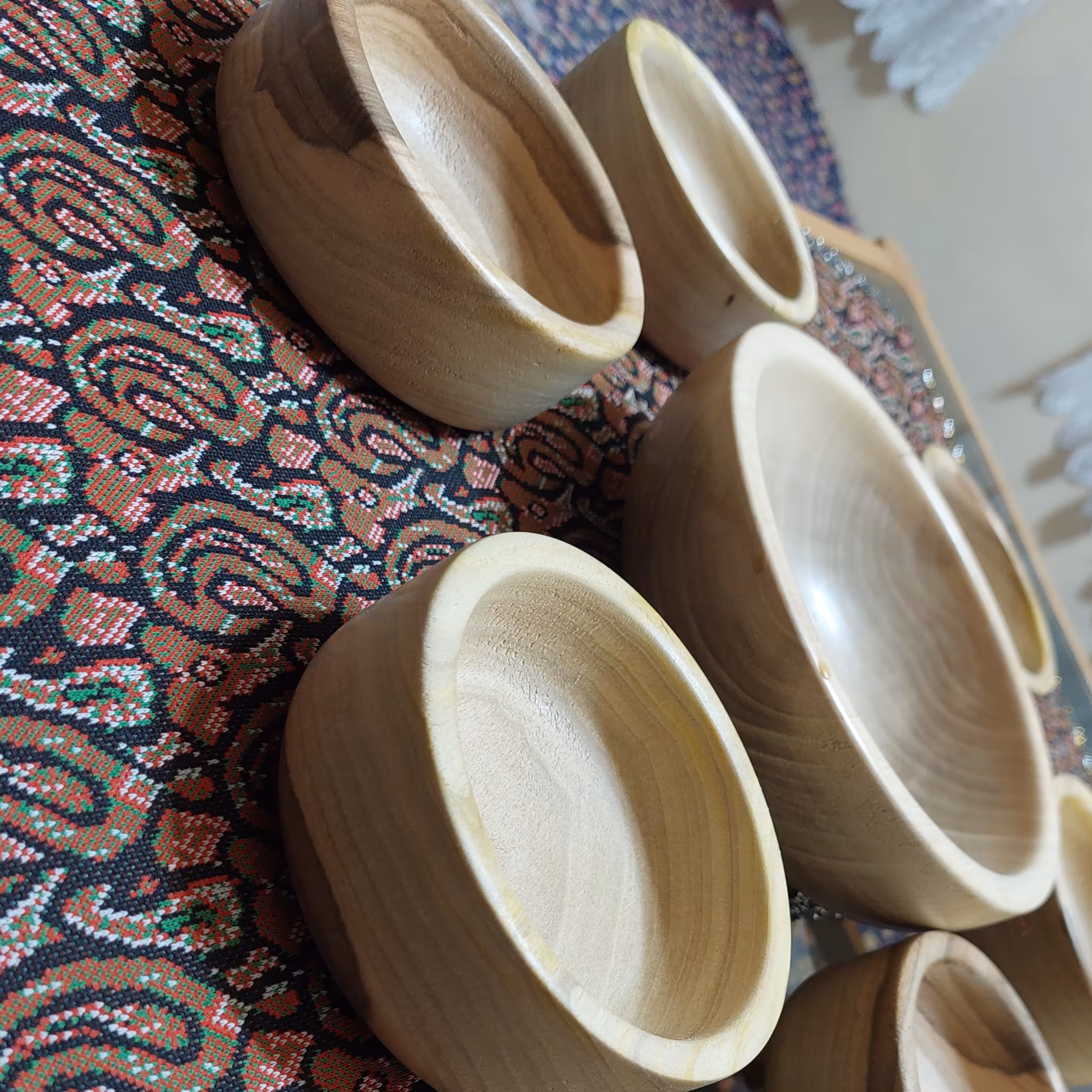 کاسه و پیاله چوبی 