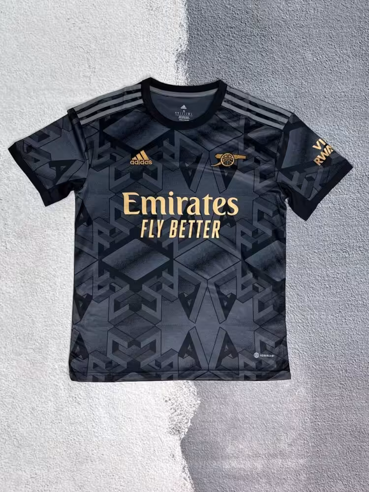 کیت دوم آرسنال 2023