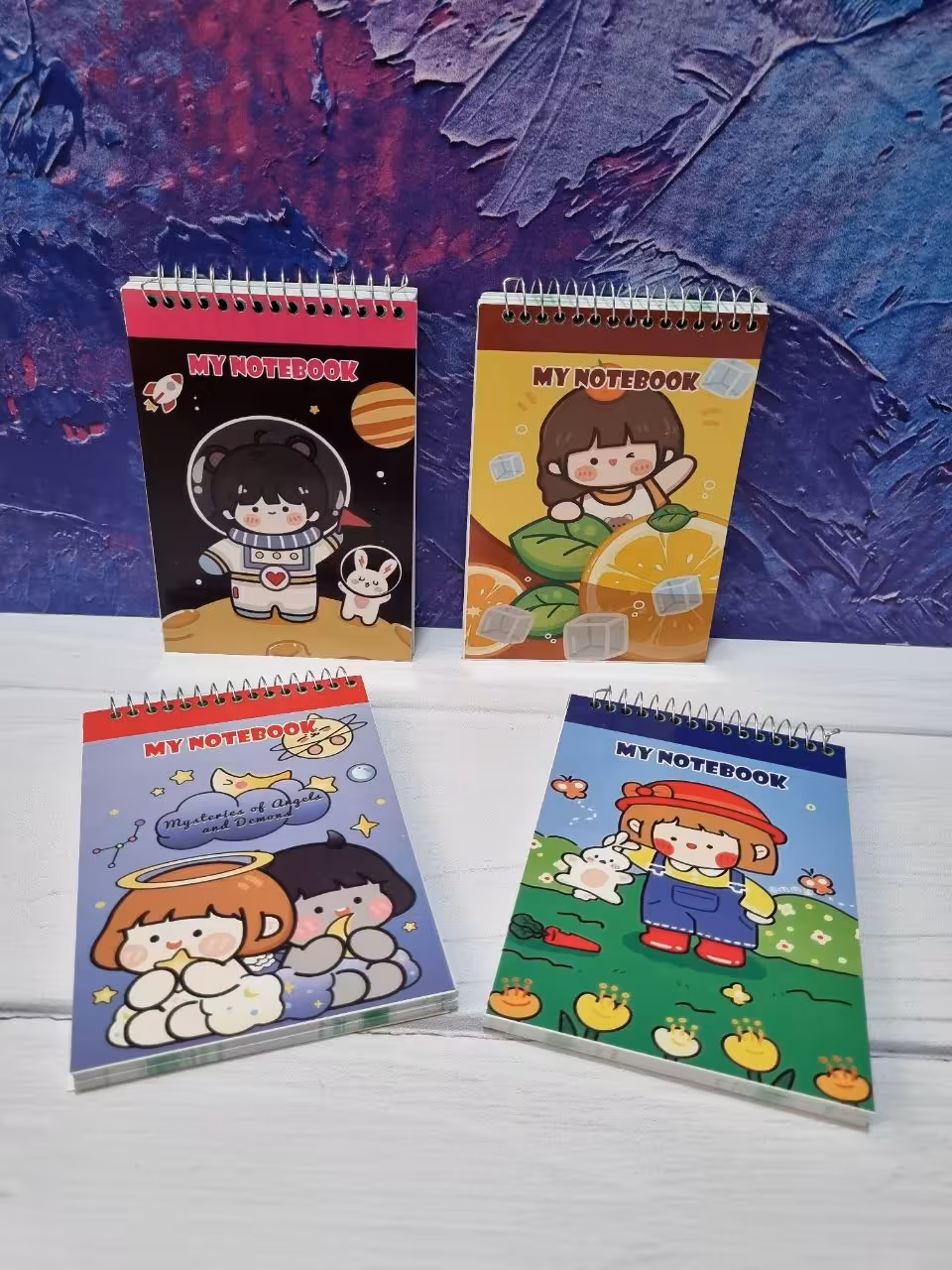 دفترچه یادداشت خط دار طرح دار کیوت طرح انیمه فضانورد کهکشانی