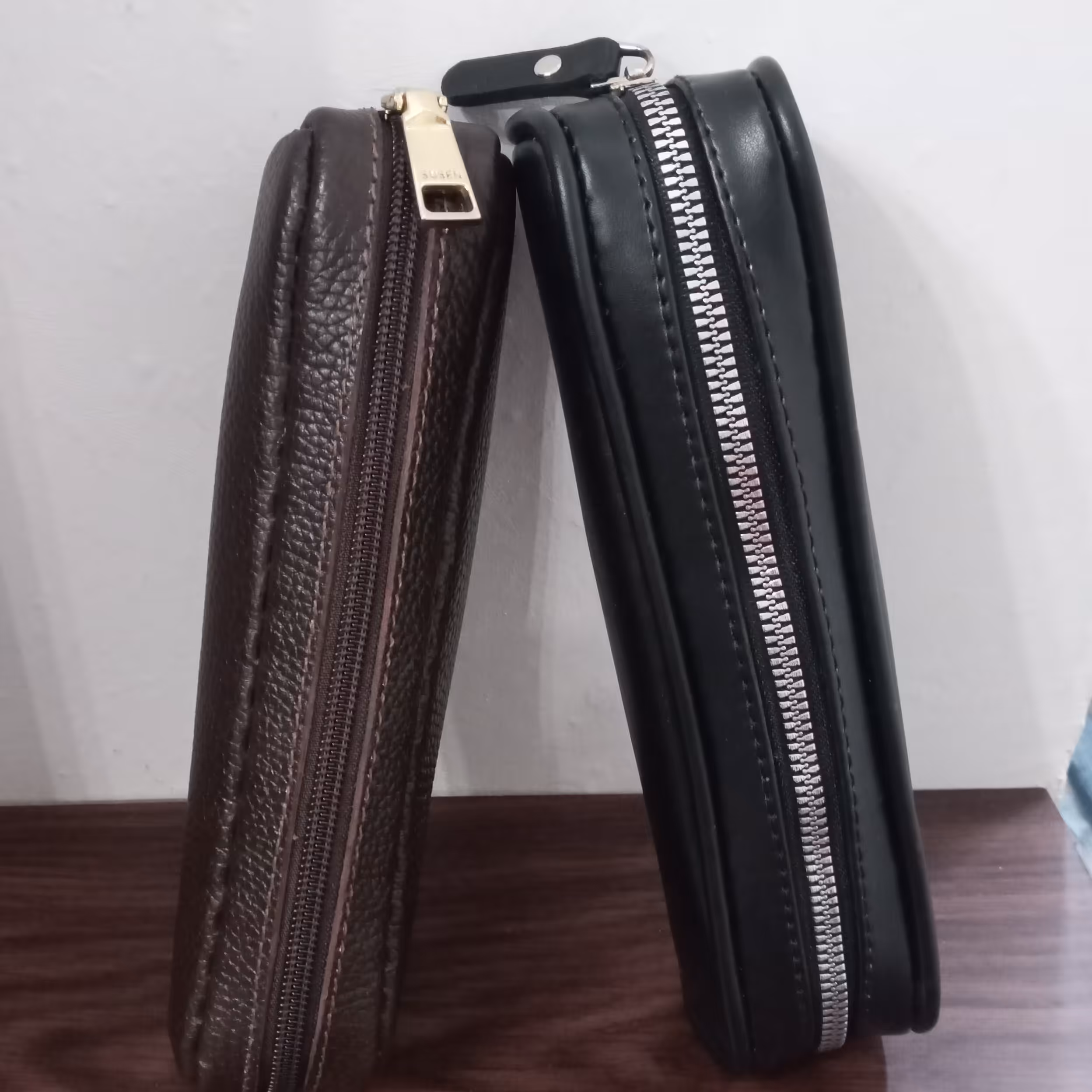 جامدادی دانش آموزی سبک و جادار در  رنگ بندی با کیفیت عالی 