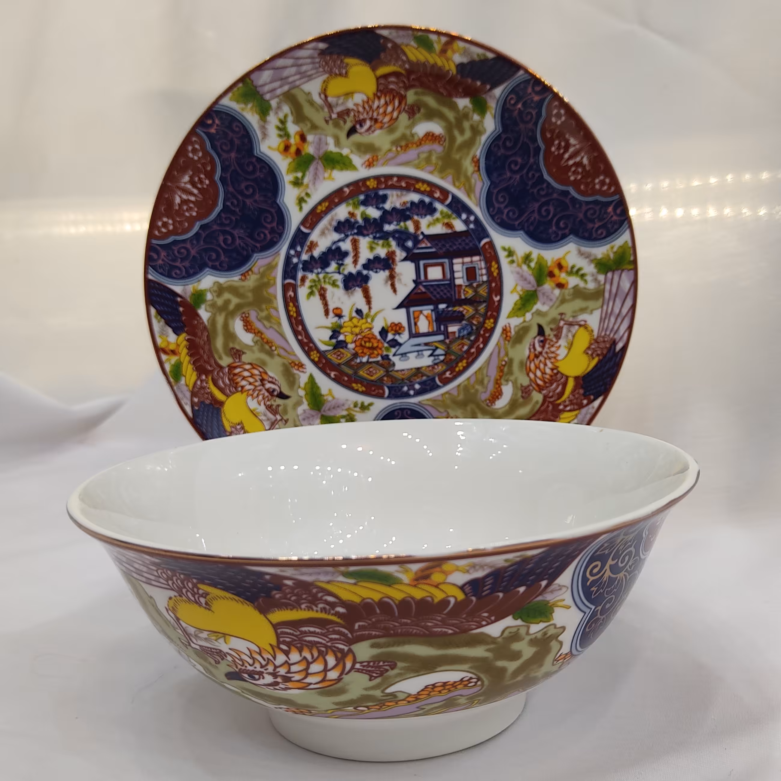 کاسه و بشقاب طرح عقابی 