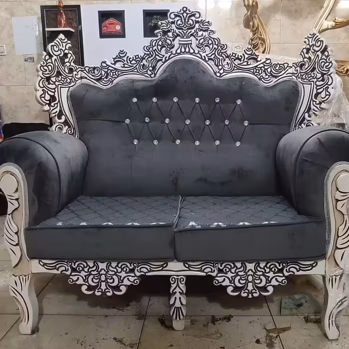 مبلمان مدل کلاسیک نسترن ساده وفوق العاده شکیل وزیبا ارسال با باربری پس کرایه