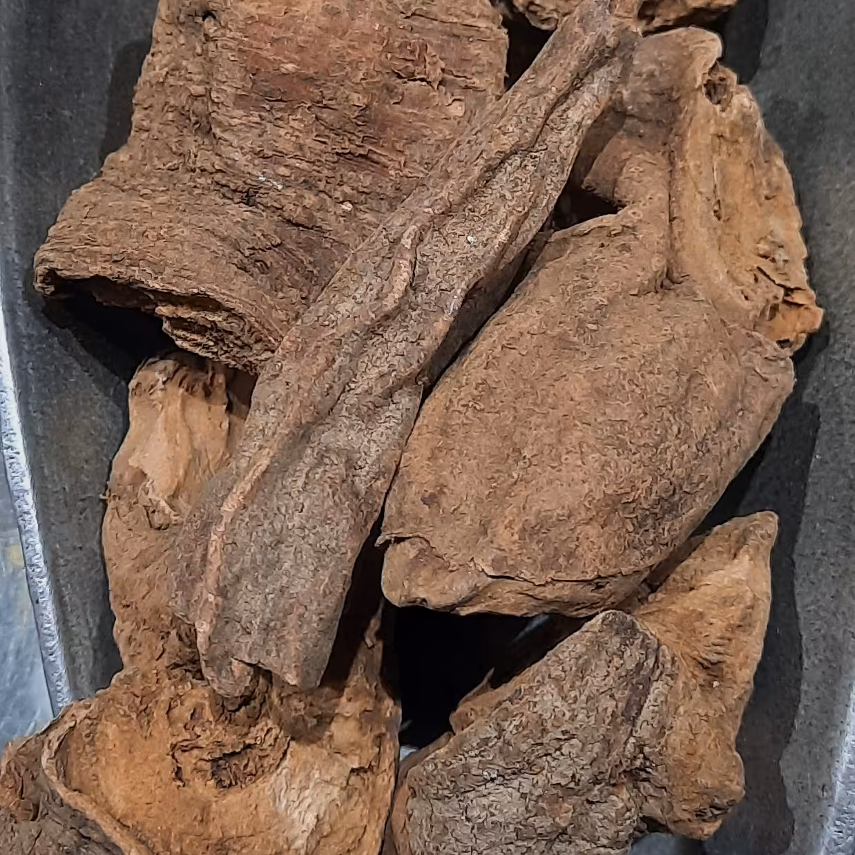 بهمن سرخ