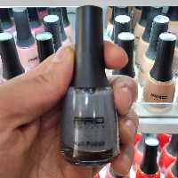 لاک ناخن ساده 15 میل پرو چیزا شماره 586