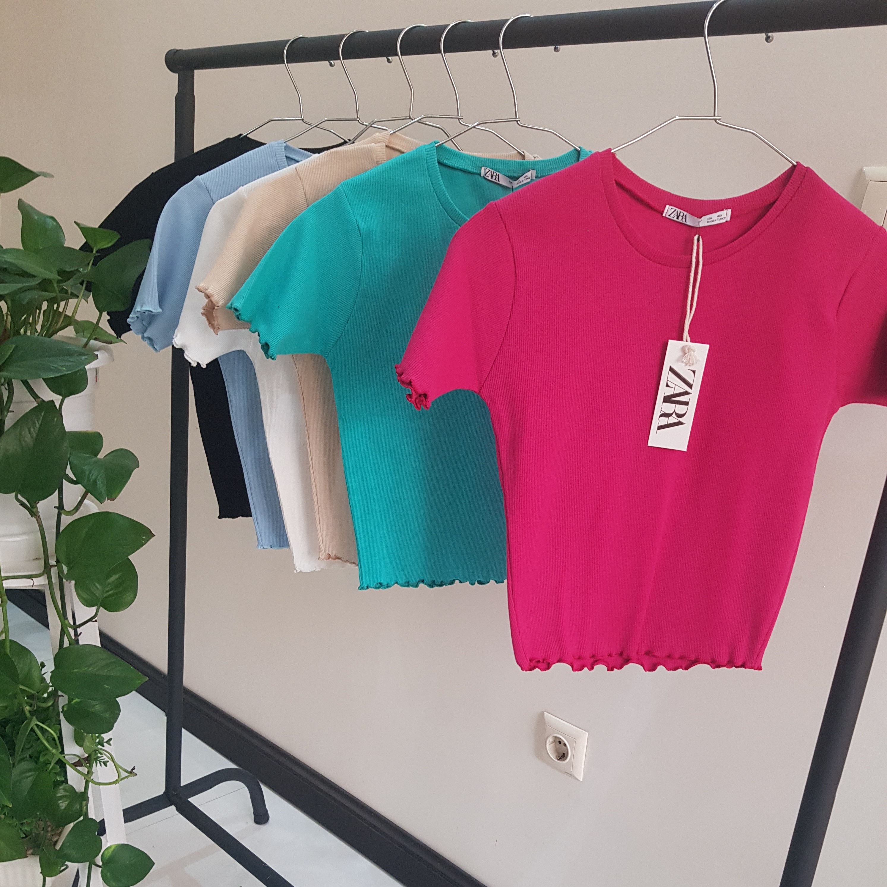 کراپ زارا در 6 رنگ محصول ترک