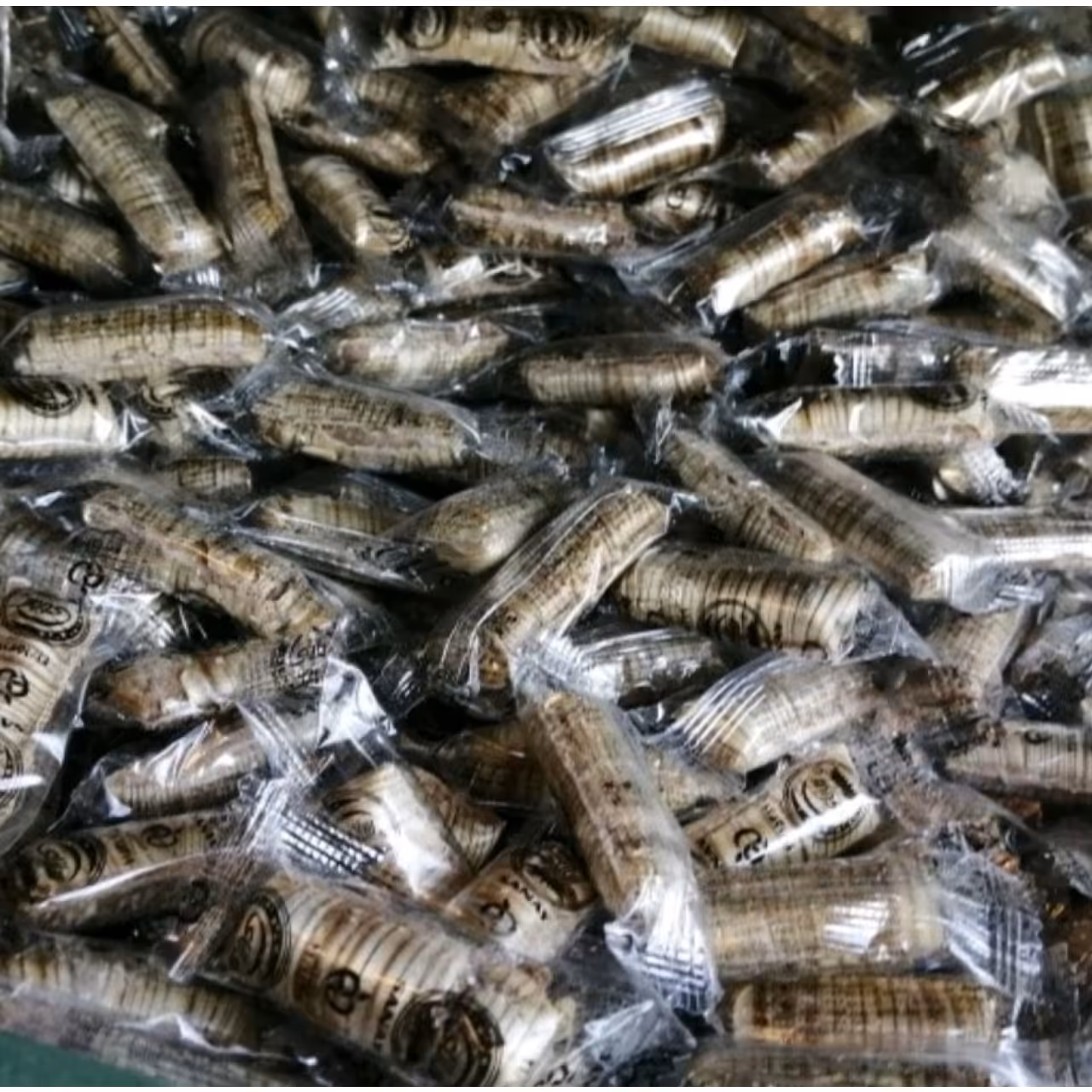 شکلات کانفت 500 گرم آقای آجیل