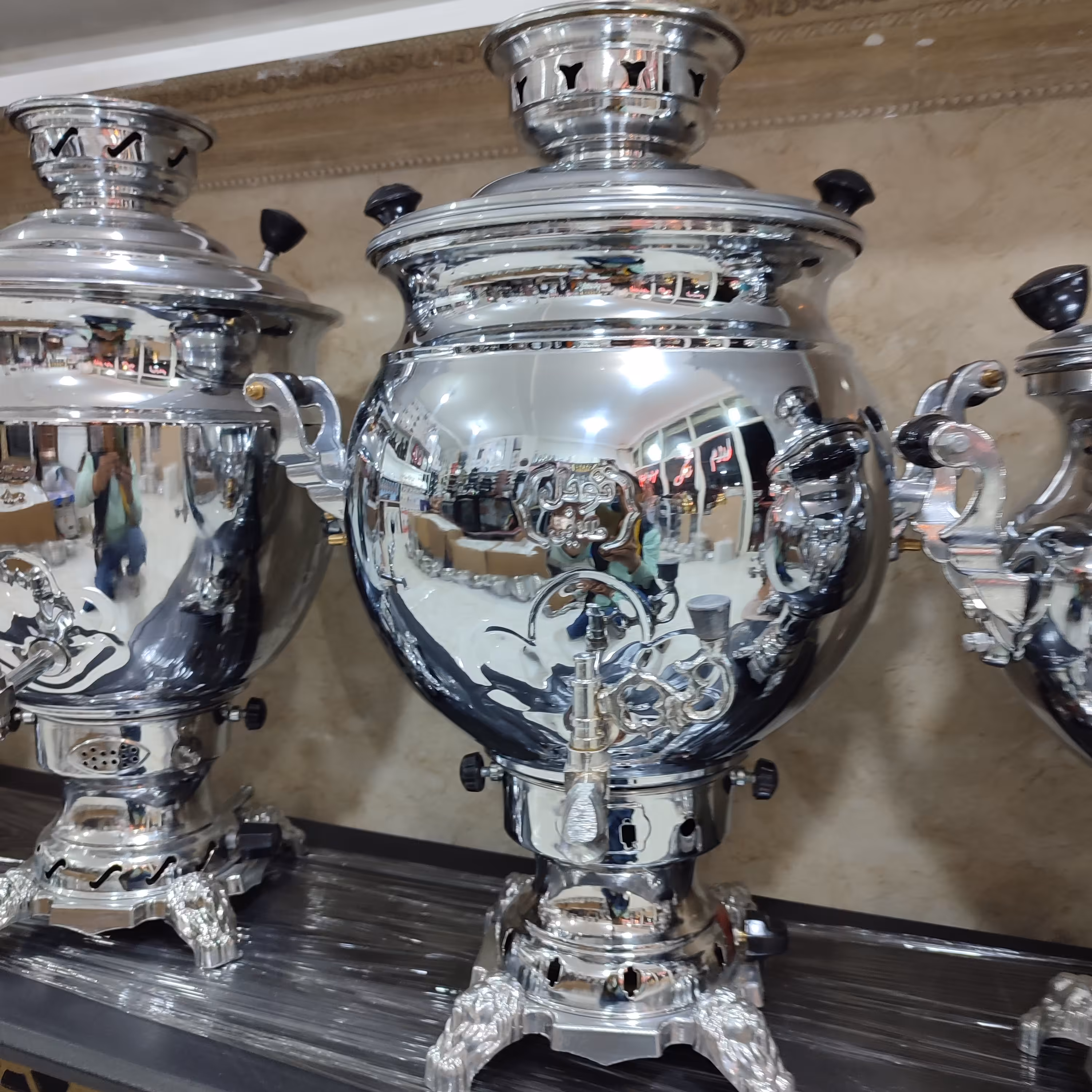 سماور  در طرح های مختلف ضخیم و با دوام 