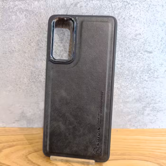 گارد(قاب)گوشی s20 fe مدل چرمی نیو اسکین اصلی  samsung S20 fe new skin 