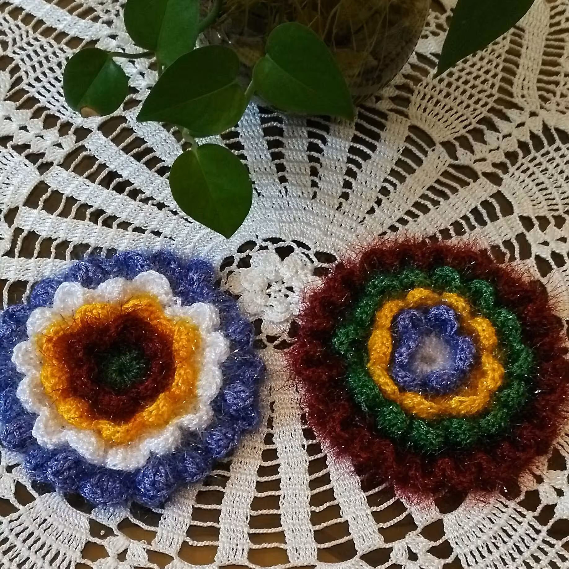  اسکاچ دست بافت با نخ سوزنی طرح گل