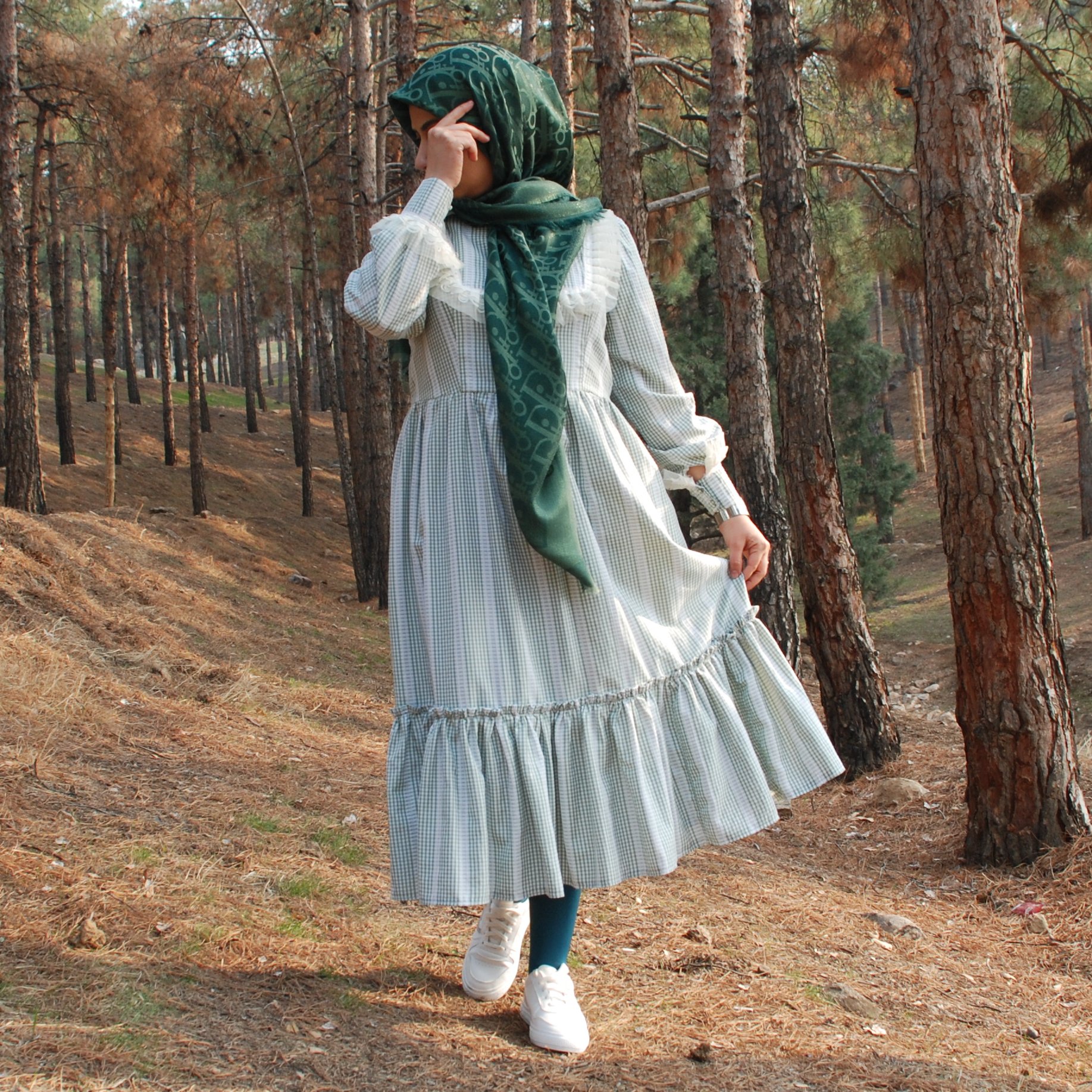 مانتو عروسکی نخی