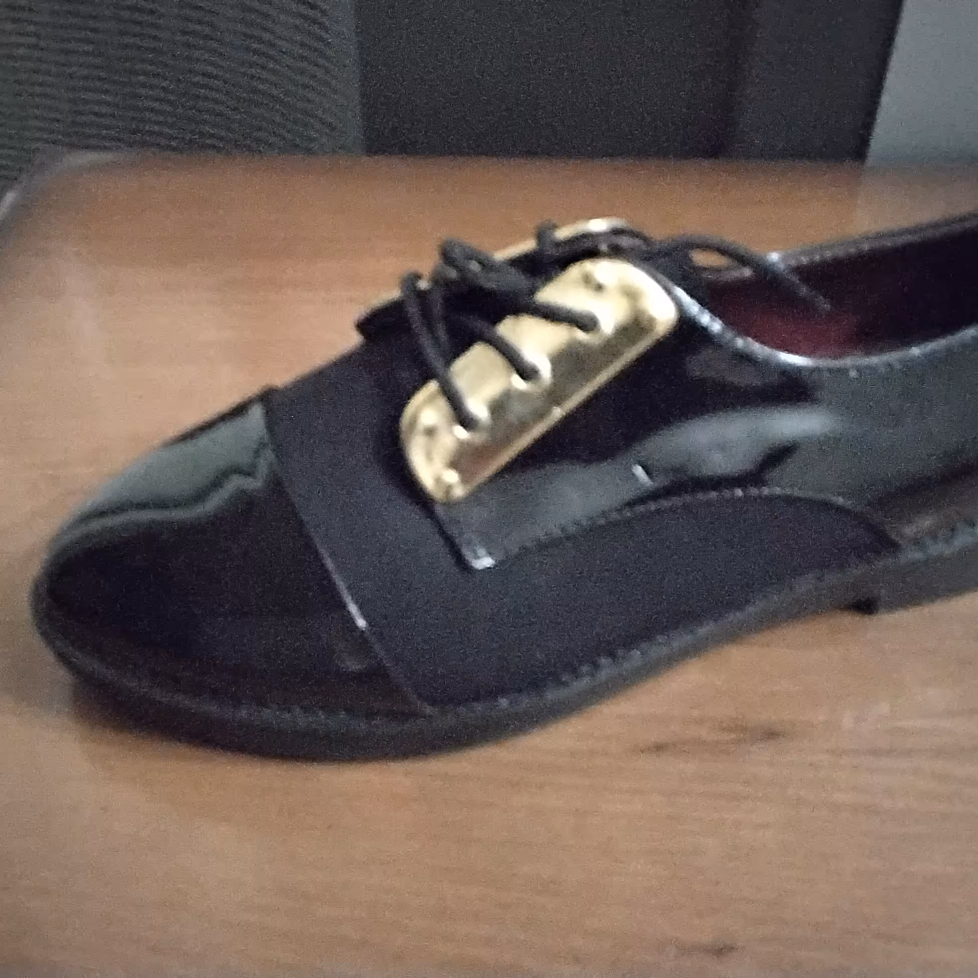 کفش مشکی دخترانه