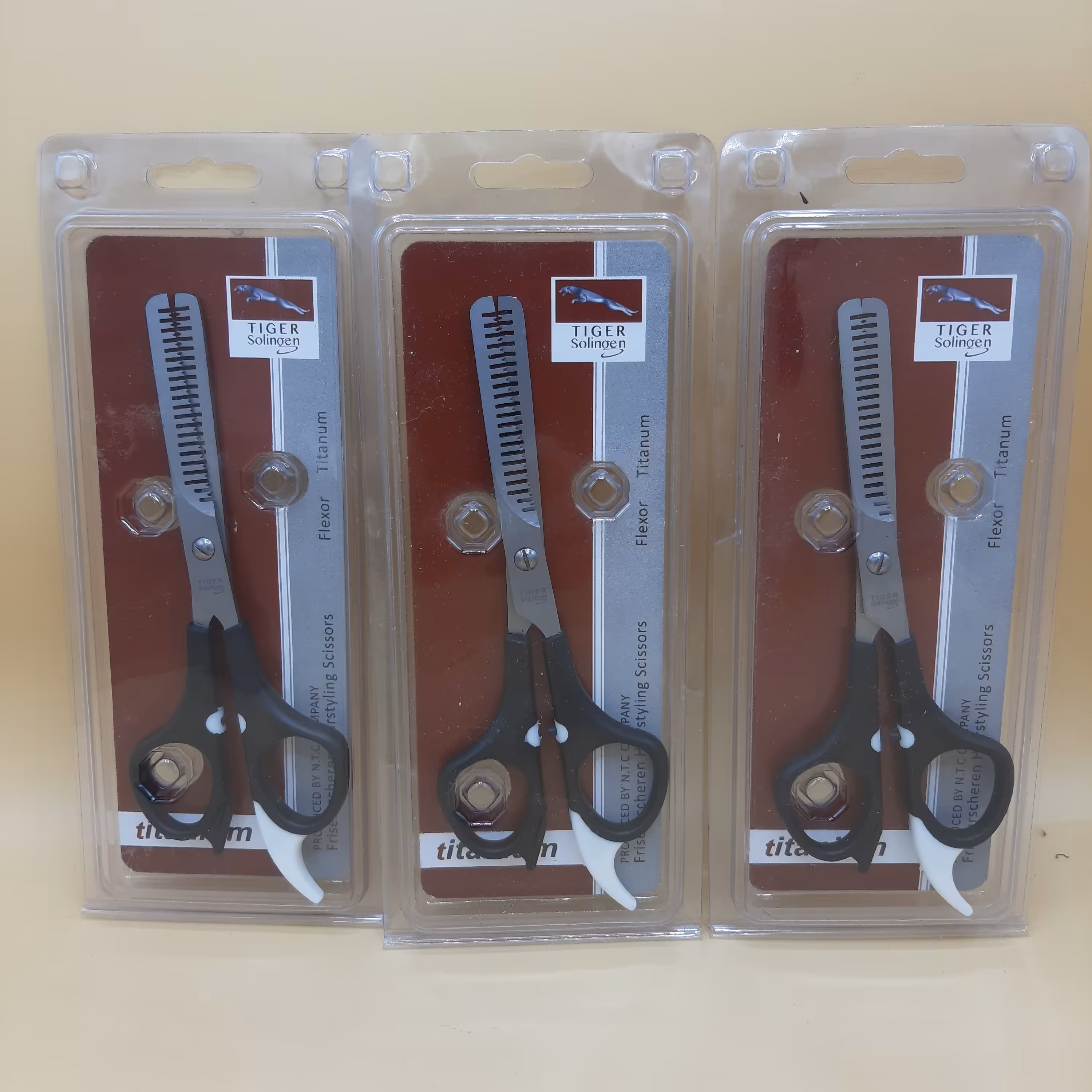 قیچی پیتاژ تیتانیومی تایگر TIGER اصل 6.5 اینچی