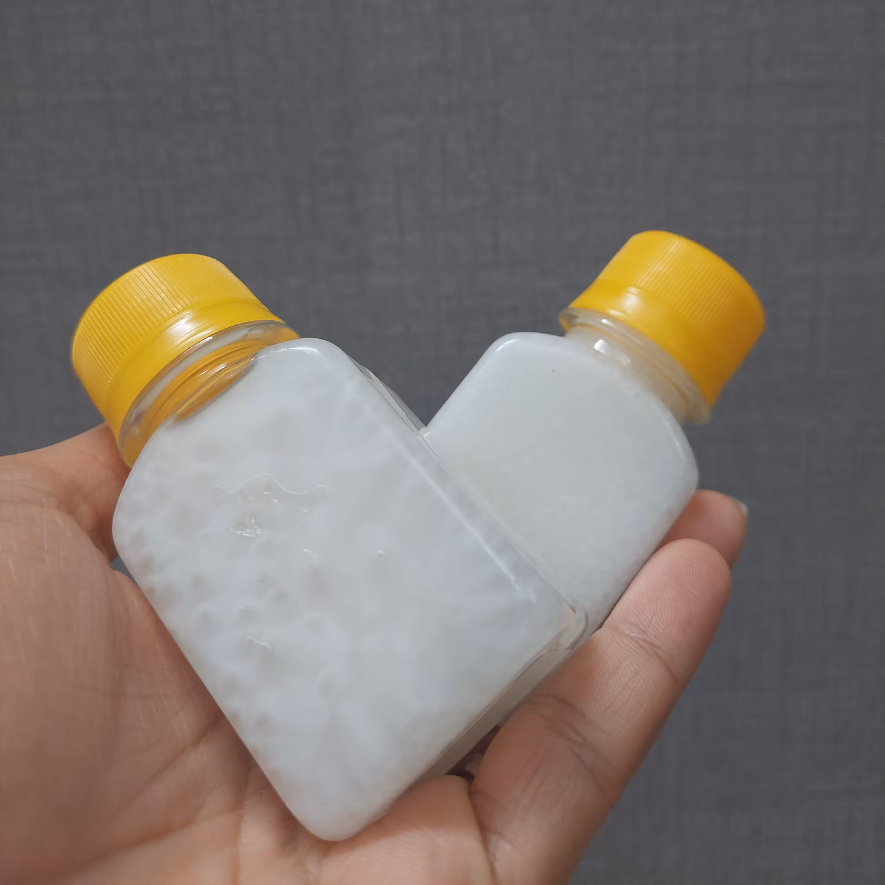 روغن نارگیل خالص و کاملاً ارگانیک انگبین ناب(60 سی سی)