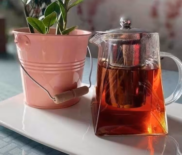 قوری پیرکس کف مربع در دو سایز