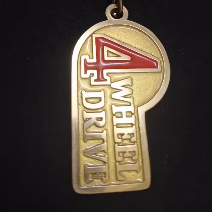 جاسوئیچی آفرود طرح 4WD طلایی