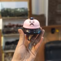 زنگ رومیزی کافی شاپ صورتی رنگ