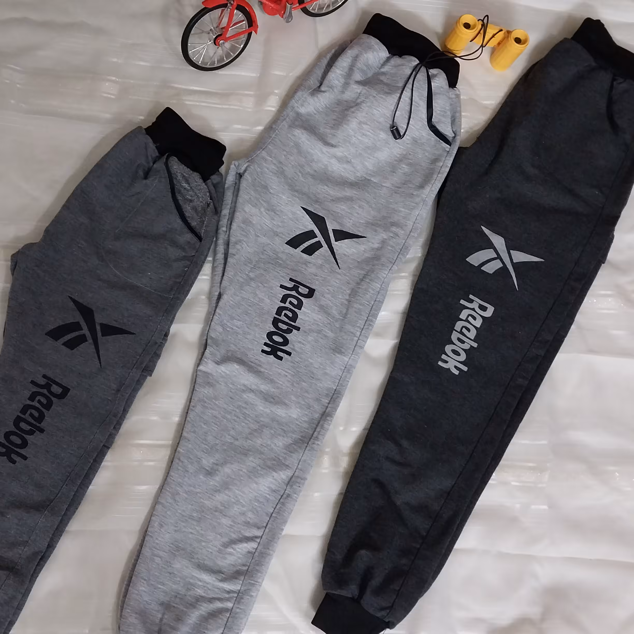 شلوار ورزشی پسرانه در  سه رنگ