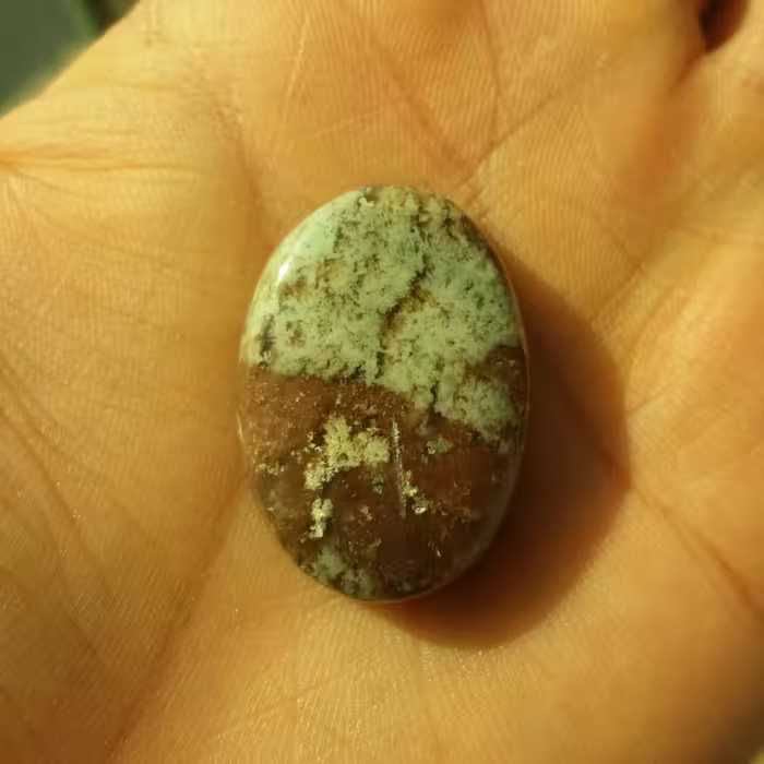 نگین عقیق ارتشی بسیار زیبا و چشم نواز کاملا طبیعی سایز درشت