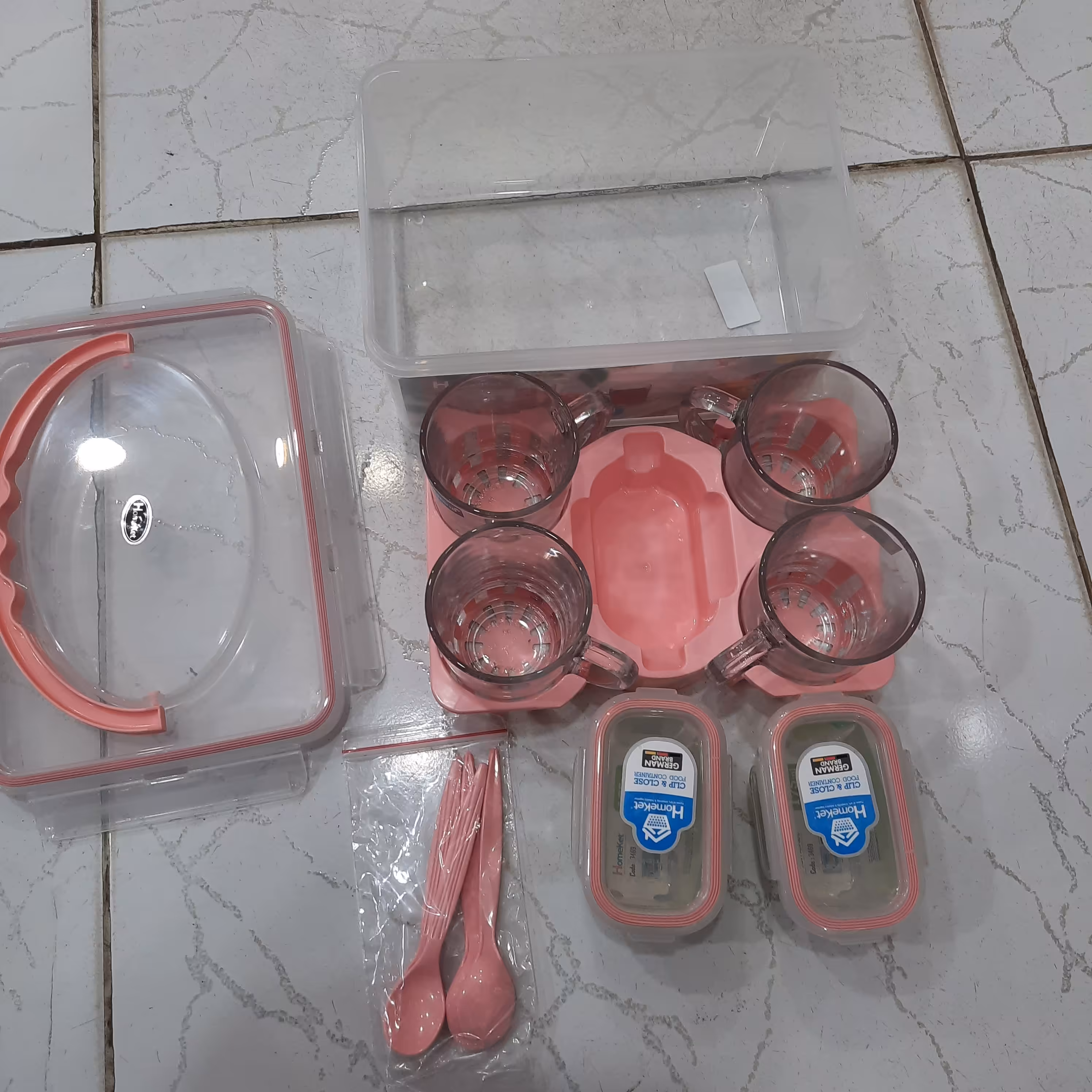 سرویس چای خوری مسافرتی چهار نفره هوم کت ست