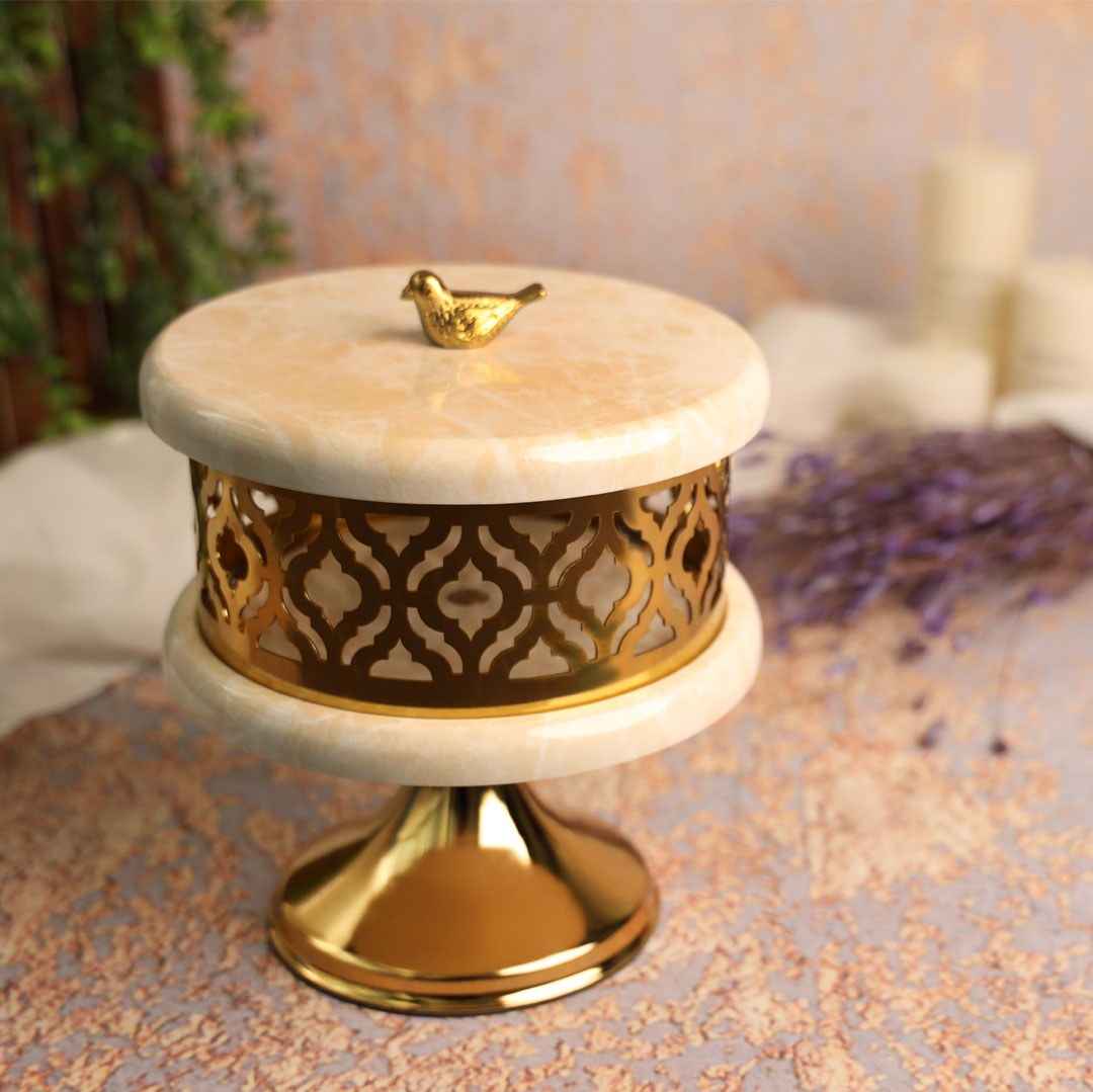 شکلات خوری سفید بزرگ