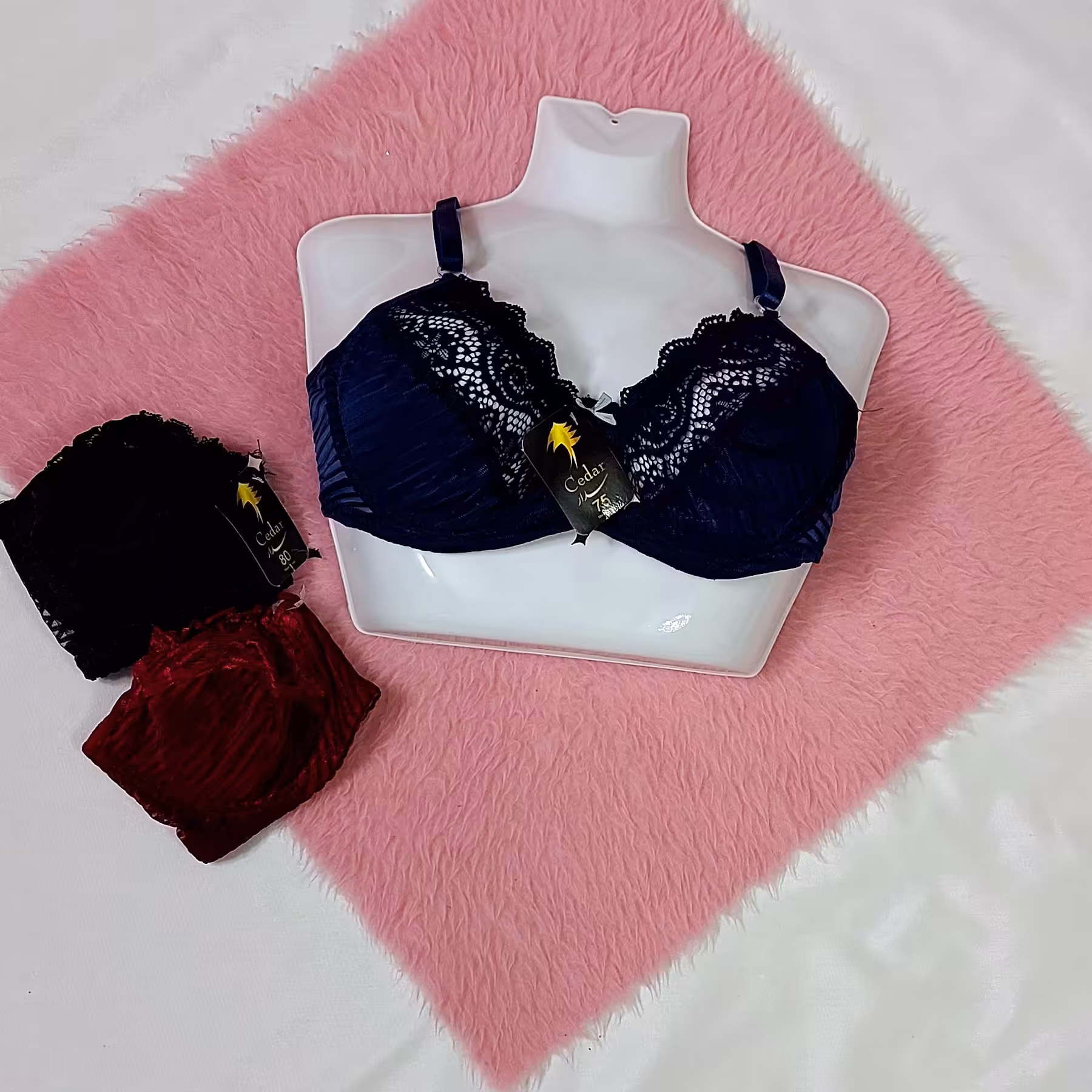 سوتین فنردار 