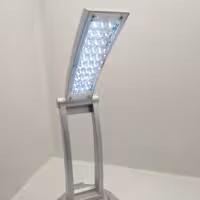 چراغ مطالعه باتری دار