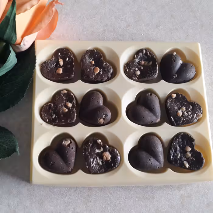 شکلات دیابتی بدون هیچ نوع شیرینی