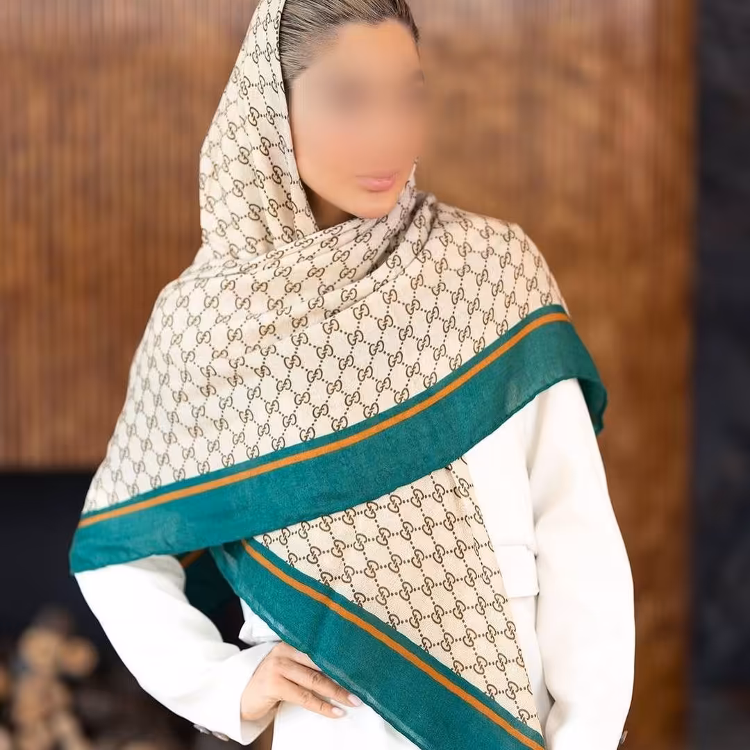 روسری مجلسی نخی جناقی قواره 140 دور دست دوز