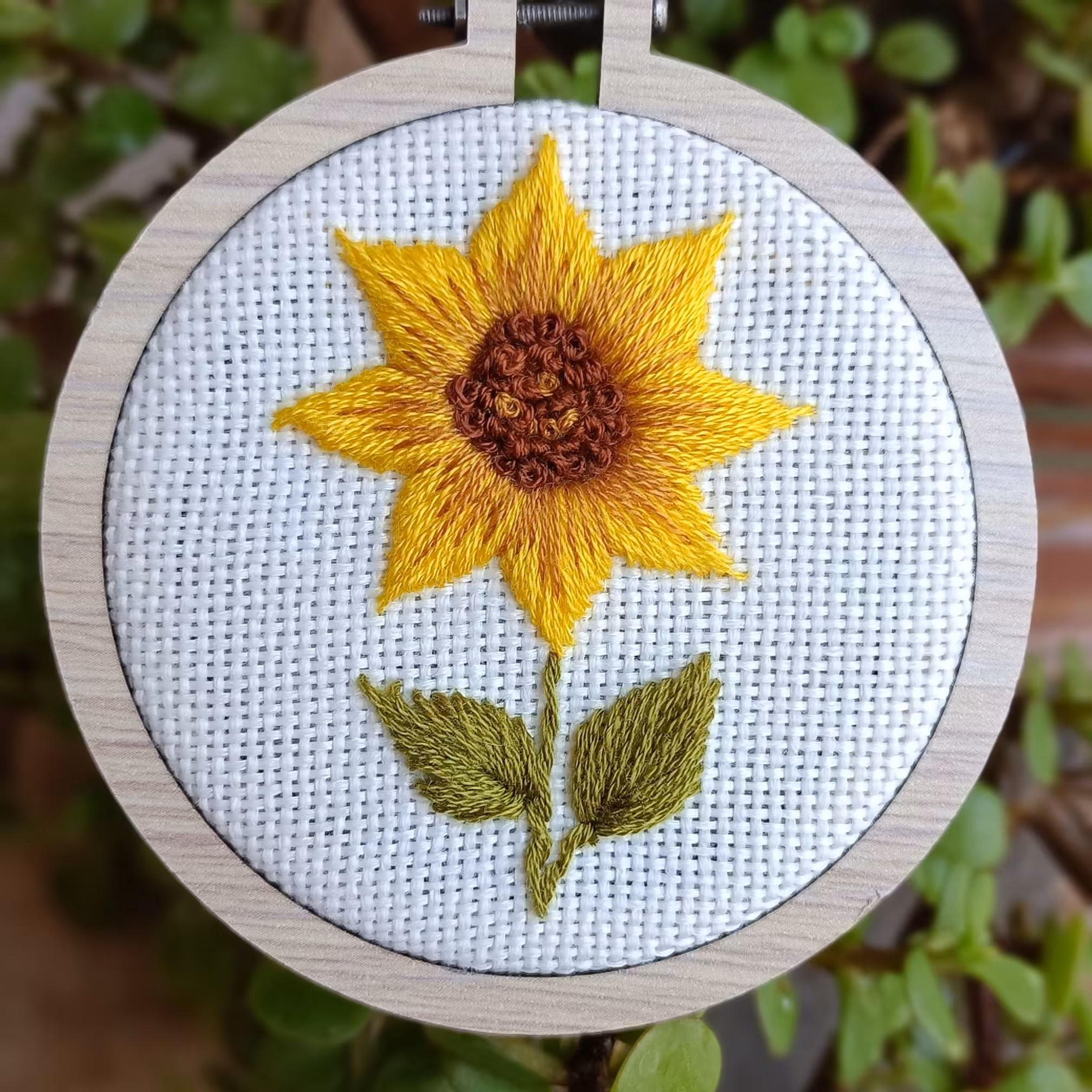 مگنت گلدوزی یخچال طرح آفتابگردون 