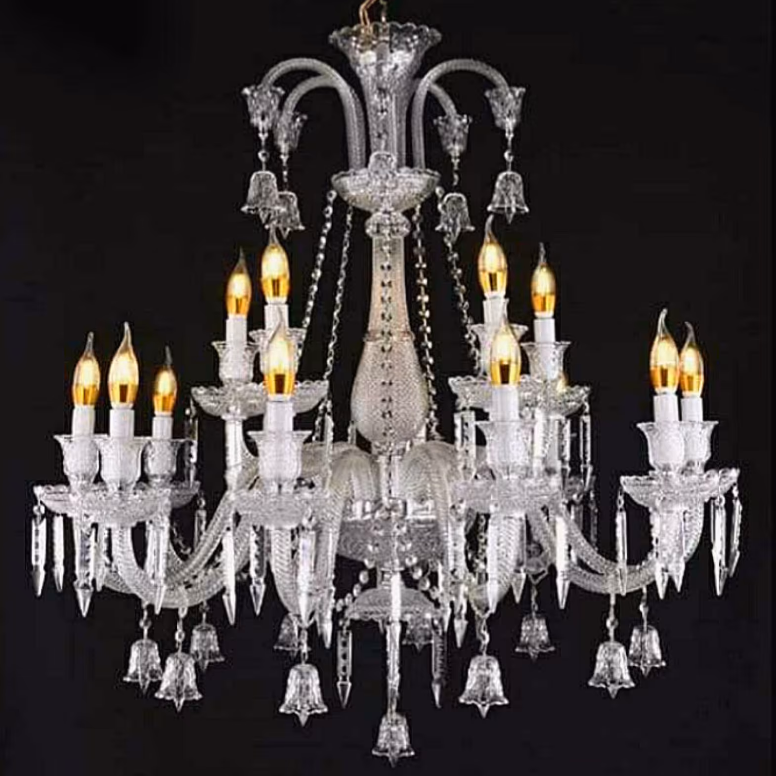 لوستر باکارات 12شاخه تمام کریستال (لوستر مجلل) خاص و درجه یک
