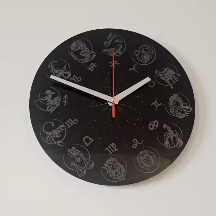 ساعت دیواری نماد برج های تولد از جنس پلکسی گلس مشکی براق 44 سانتی