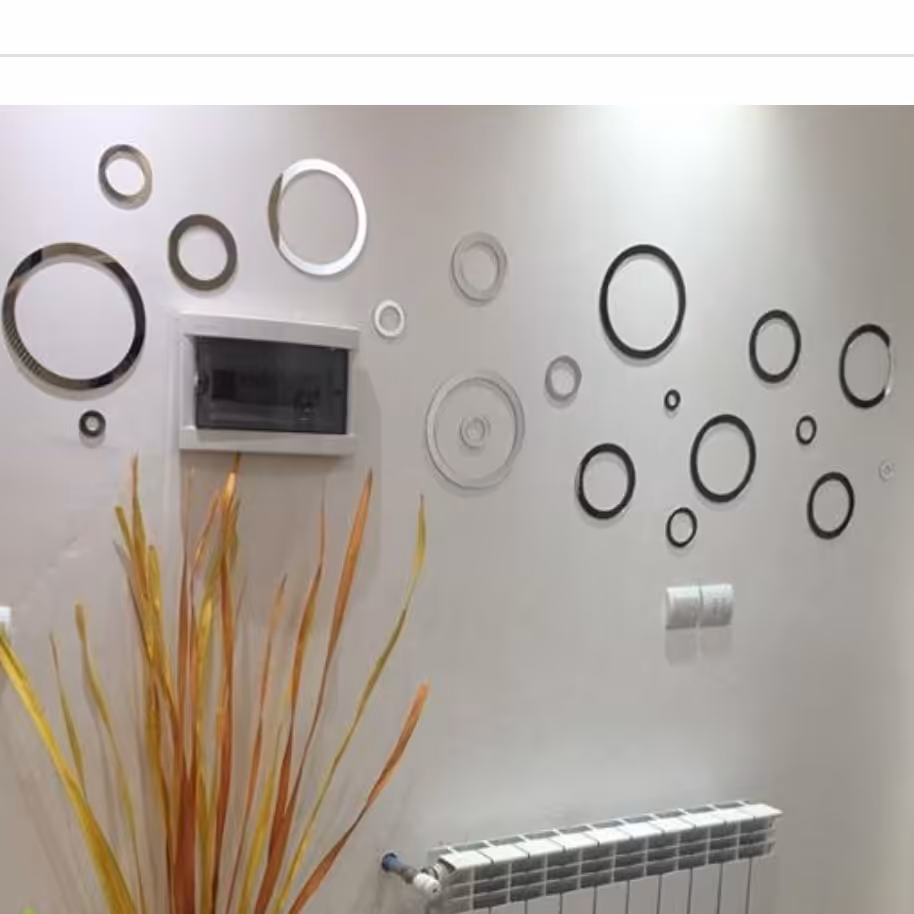 آینه تزئینی پلکسی گلس براق مدل دایره های دکوراتیو به ابعاد 150 در 53 سانت

