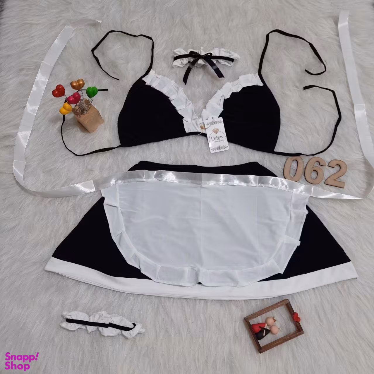 کاستوم خدمتکاری Delwin کد 062 رنگ مشکی