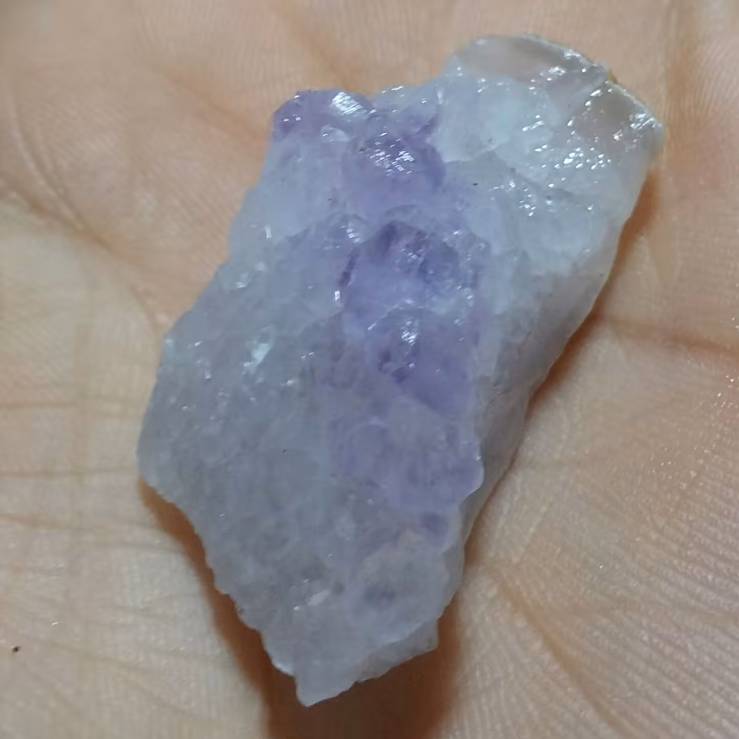 سنگ راف آمتیس پر رنگ بسیار زیبا ا دیددنی کاملا طبیعی شاااهکار خلقت خااا اص