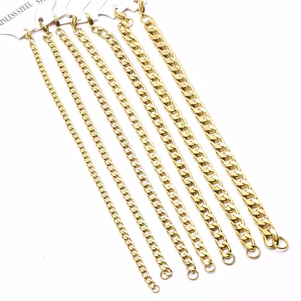 دستبند اسپورت کارتیر استیل رنگ ثابت طلایی 7 میل1534

