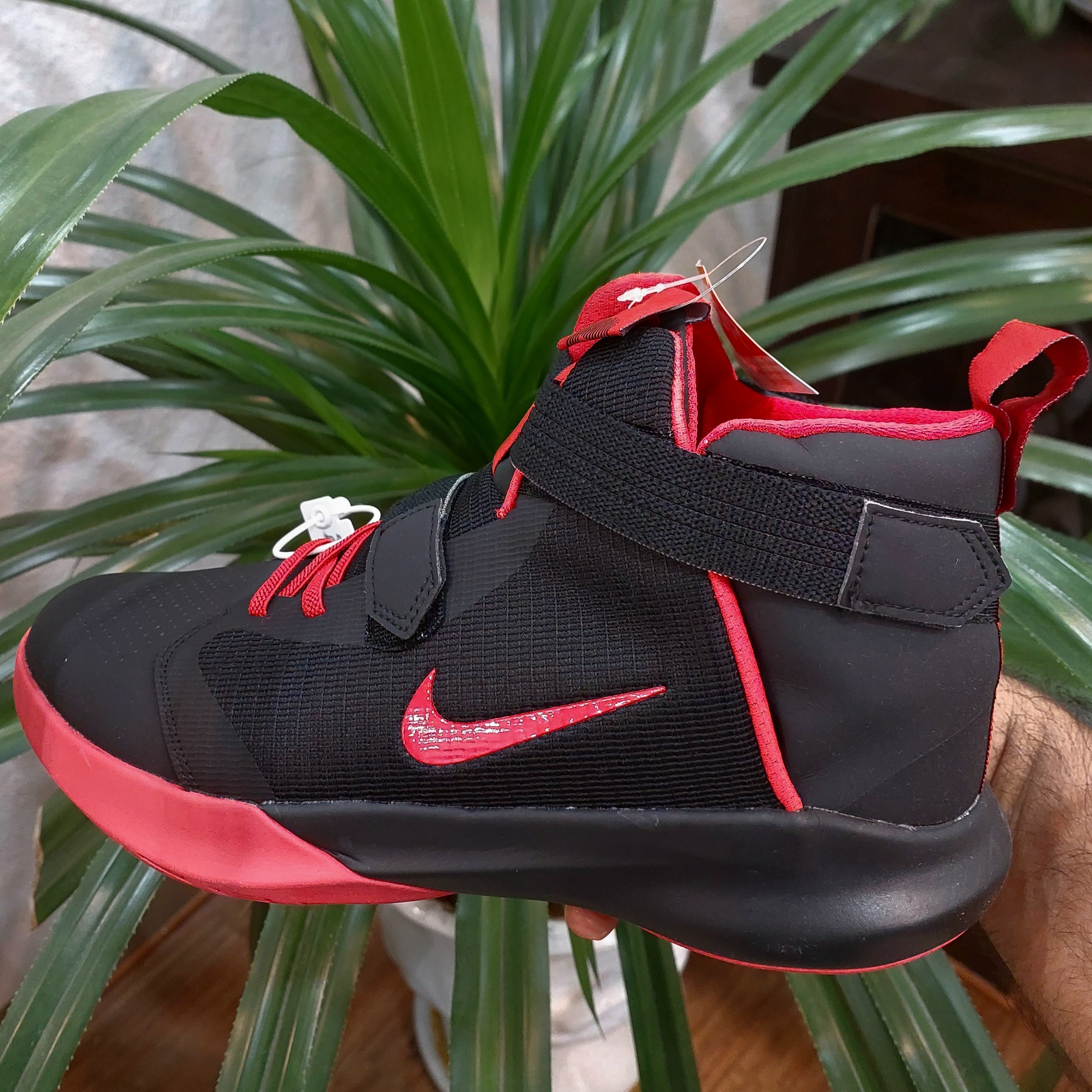 کفش والیبال و بسکتبال نایکی مدل Nike Precision III سایز 45 و 46