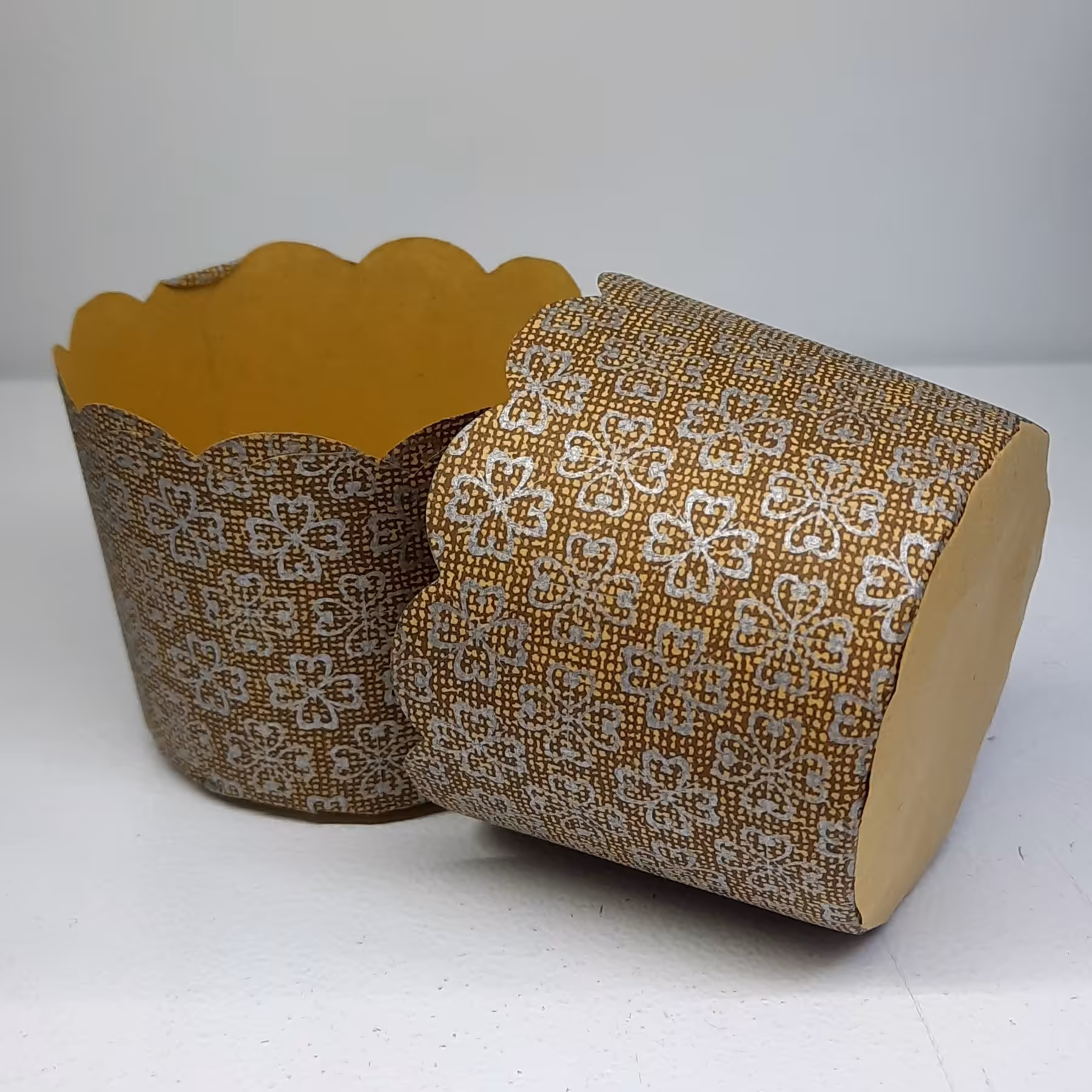 کاغذ مافین طرح گل