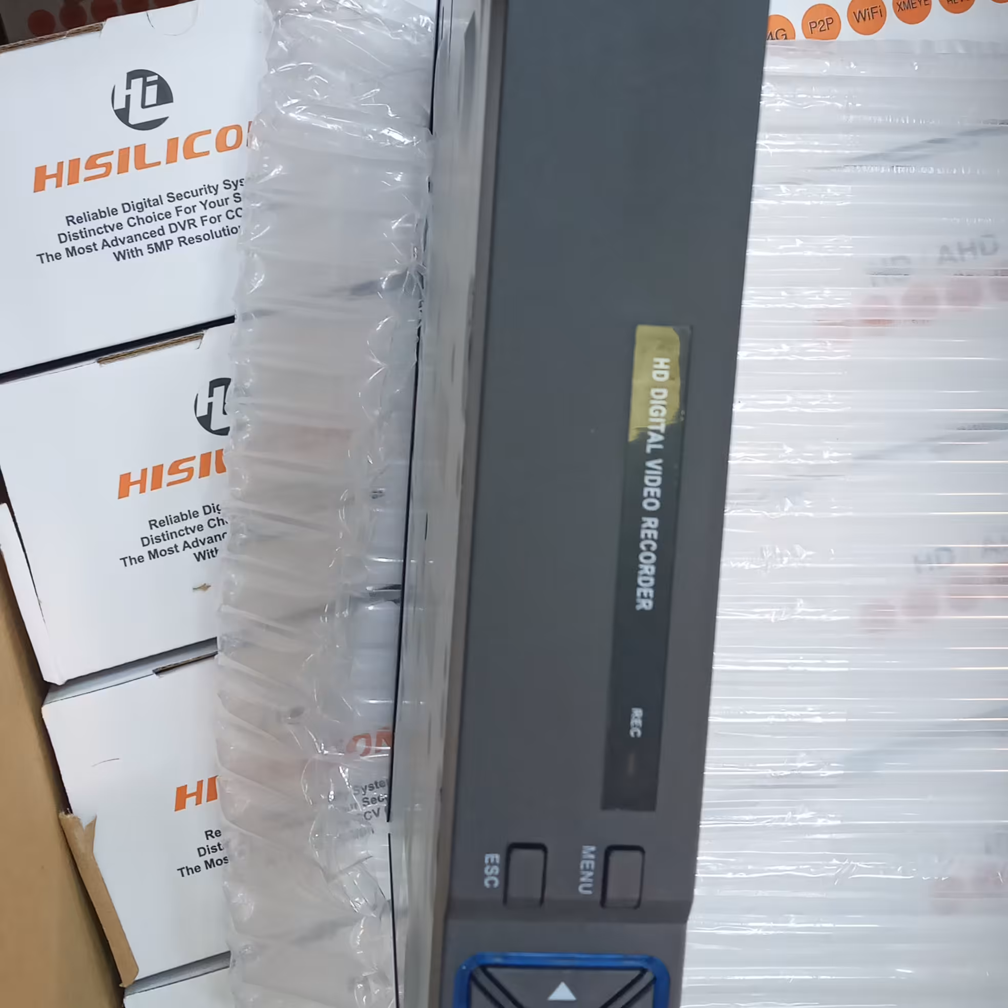 دی وی آر 8 کانال 5 مگاپیکسل هایسیلیکون اسمارت  دارای منوی فارسی انتقال تصویر  تقویم شمسی 