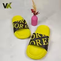 دمپایی ونوس برند پایون رنگ فسفری فوق العاده راحت و شیک سایز 39