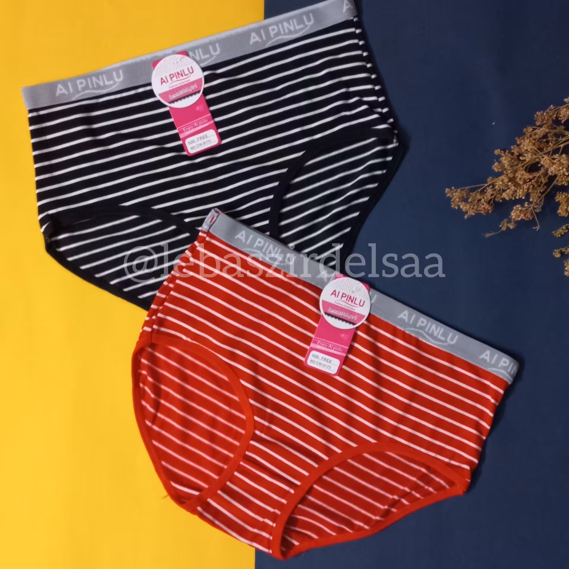 شورت زنانه نخی