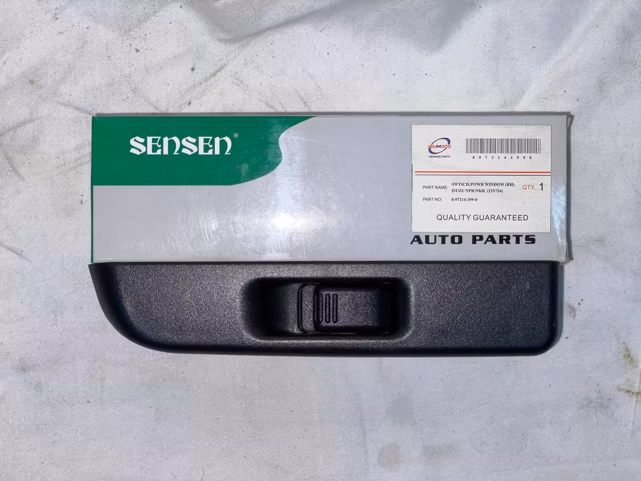 کلید شیشه بالابر راست ایسوزو 5تن و 6تن و 8تن