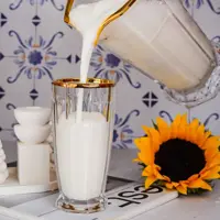 پارچ و لیوان لب طلایی بلوری ساخت چین مدل استیج بسته هفت عددی