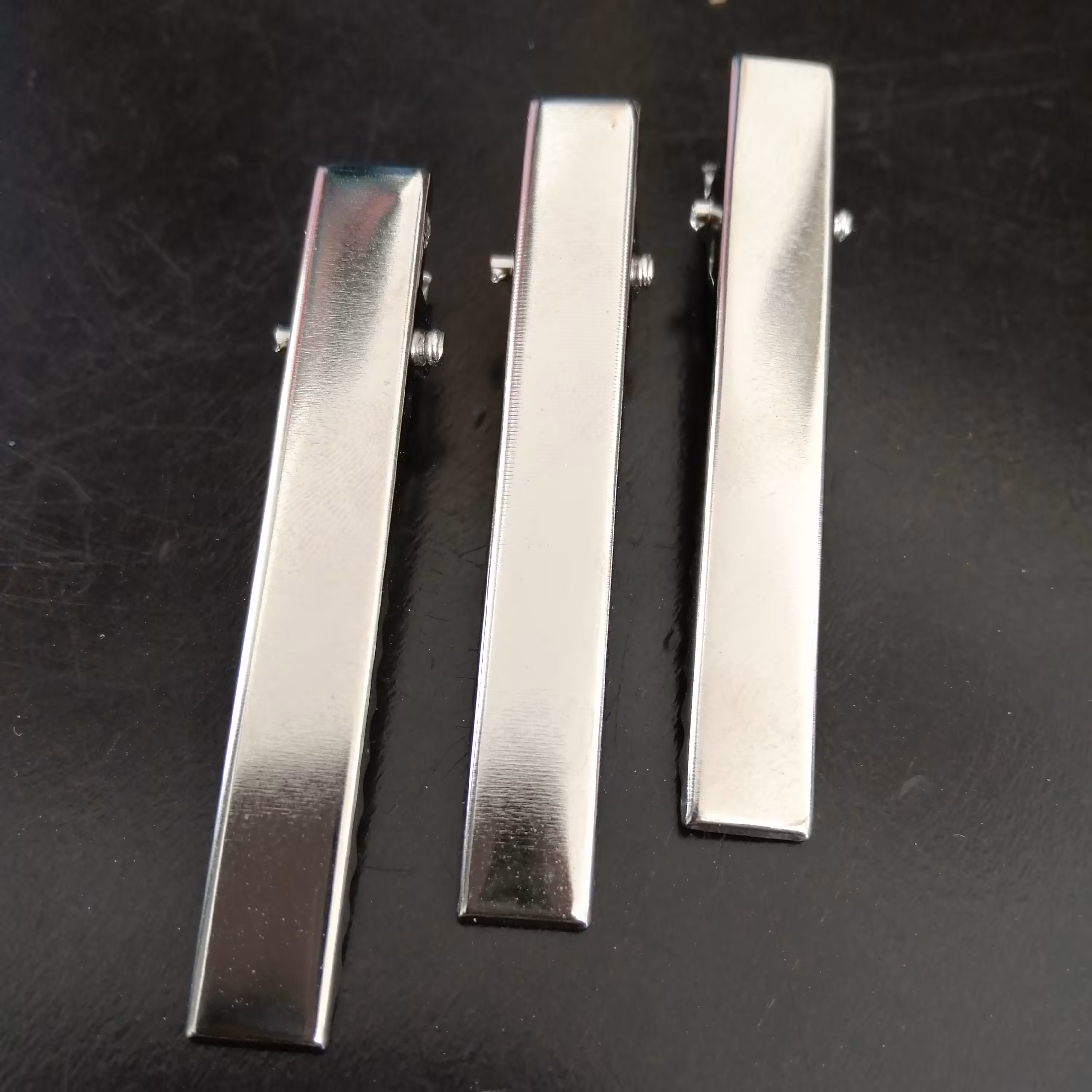 بسته 50عددی گیره انبری نقره ای 5.5 سانتی بسته 50عددی