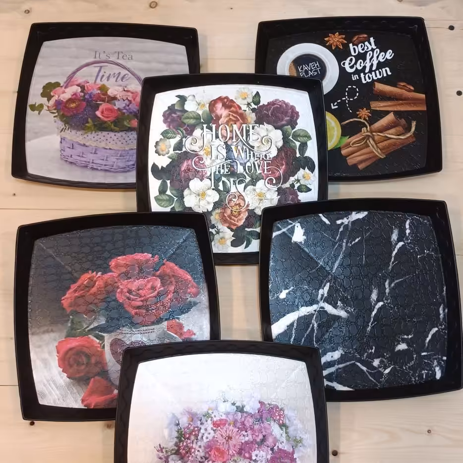 سینی پلاستیکی مربعی طرحدار، رنگ مشکی